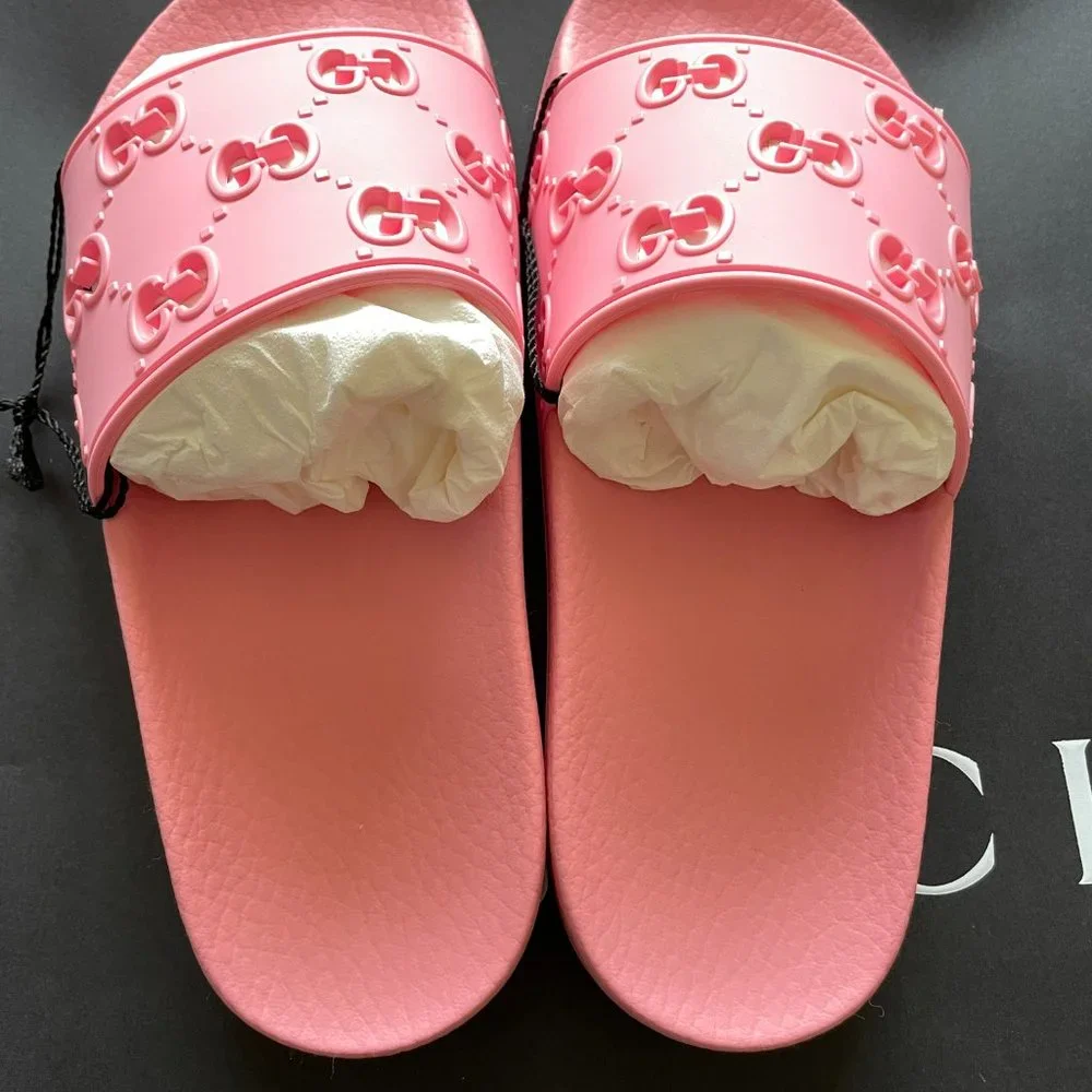 Gucci Pink Embossed Slide Sandals - Picture 3 of 8
